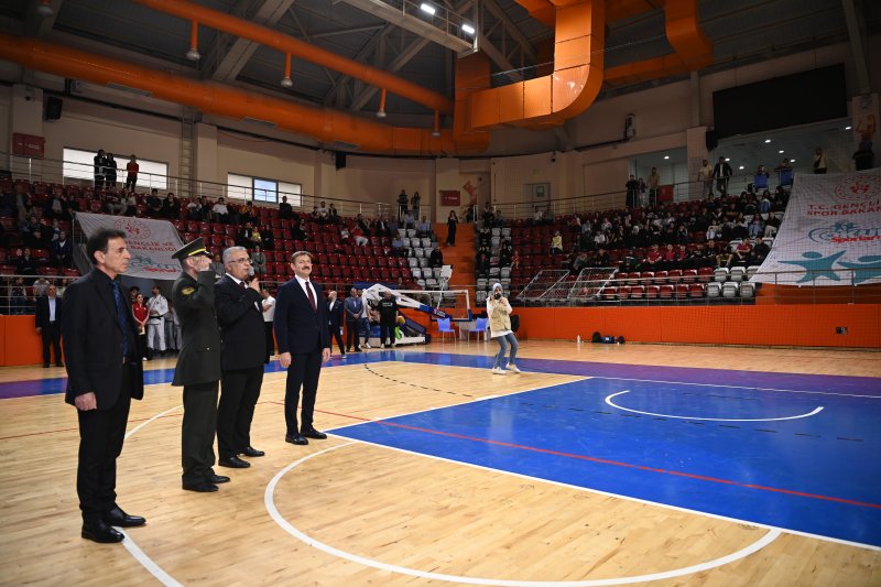 19 Mayıs Bahçelievler’de coşkuyla kutlandı